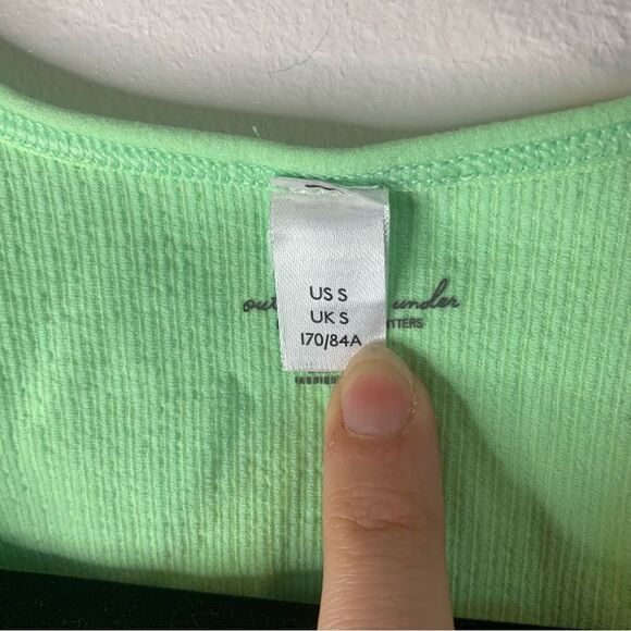 UO Out From Under Green Hailey Seamless Plunge Bra Top Size Small - Picture 5 of 7